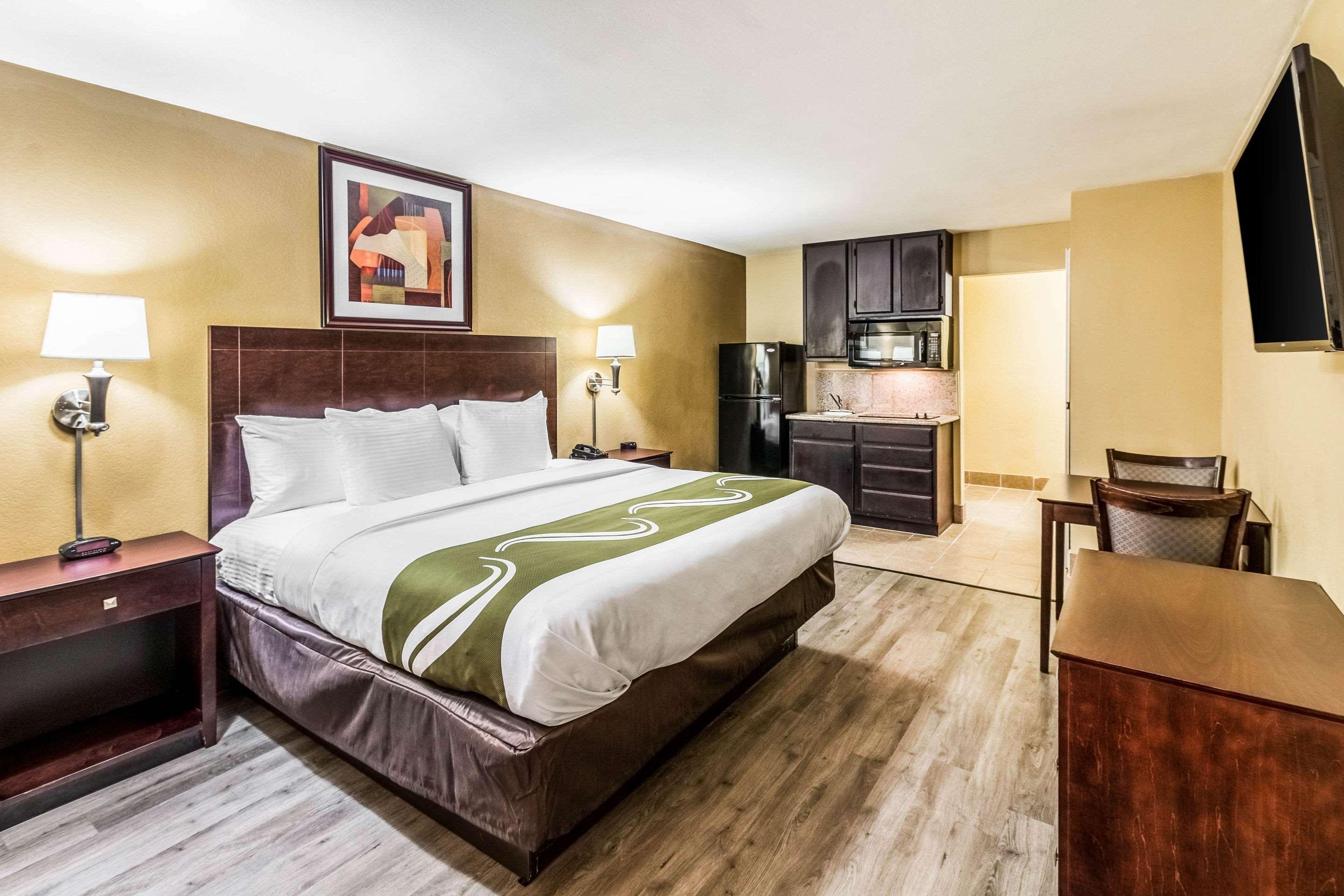 Quality Inn Корсикана Экстерьер фото