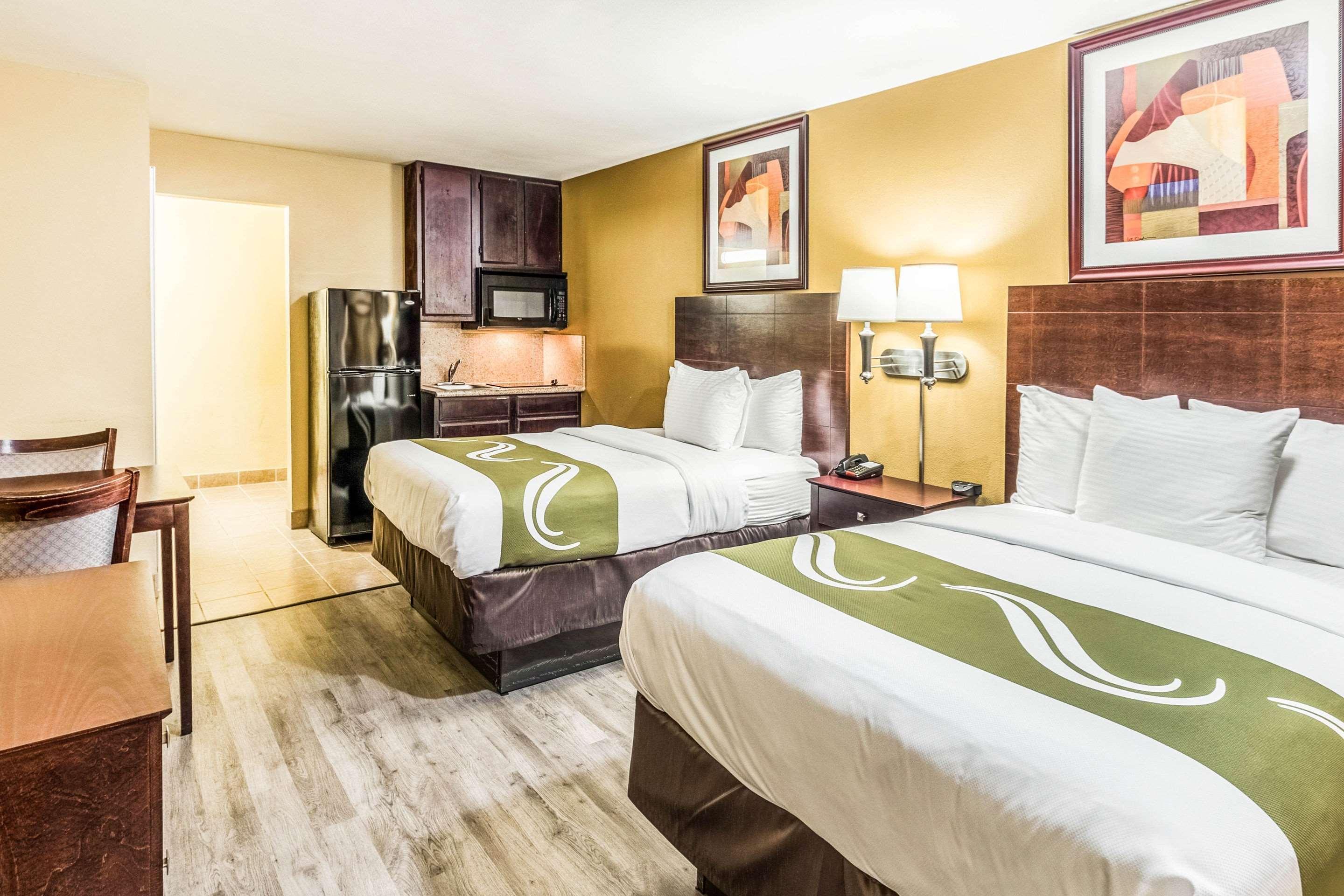 Quality Inn Корсикана Экстерьер фото