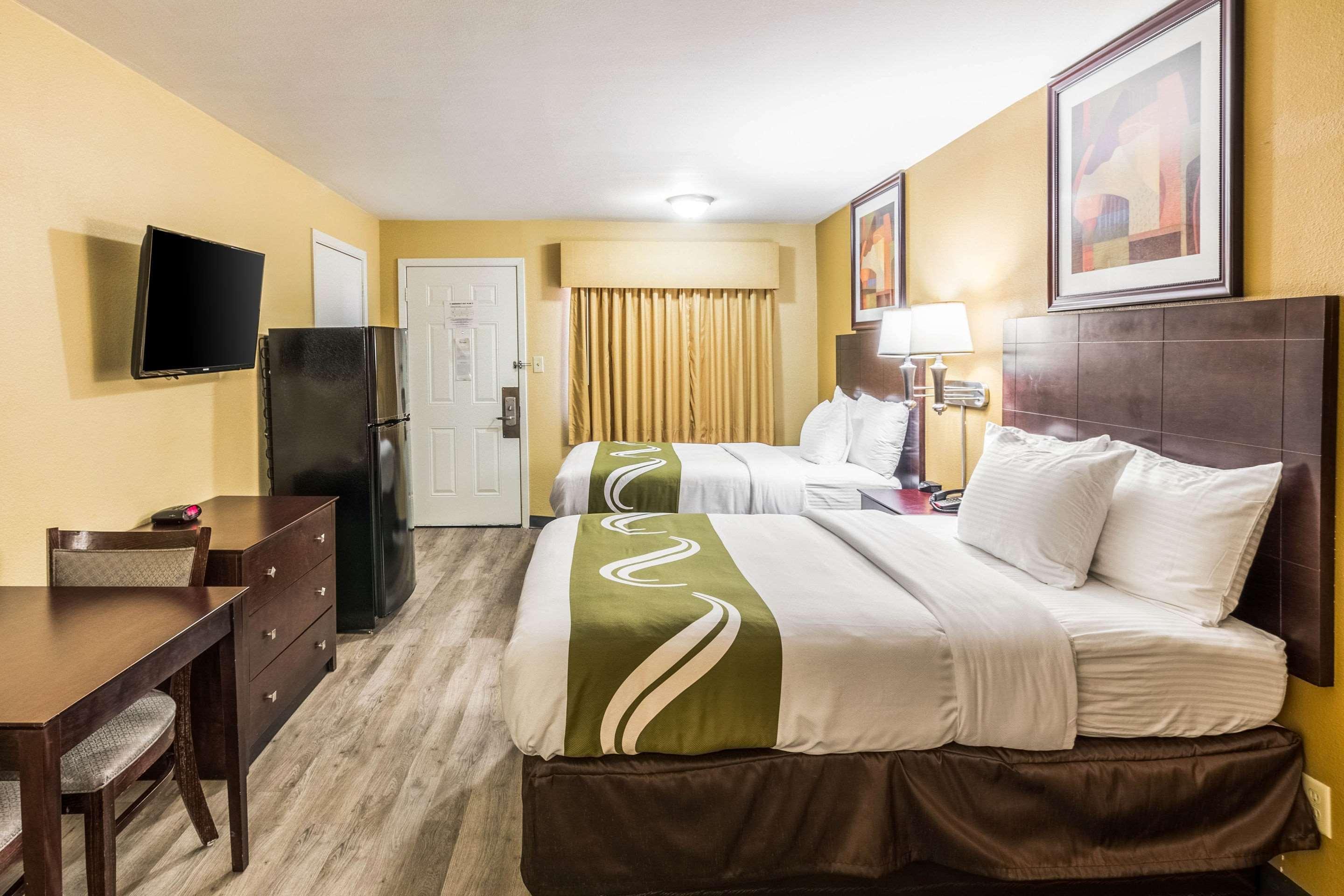 Quality Inn Корсикана Экстерьер фото