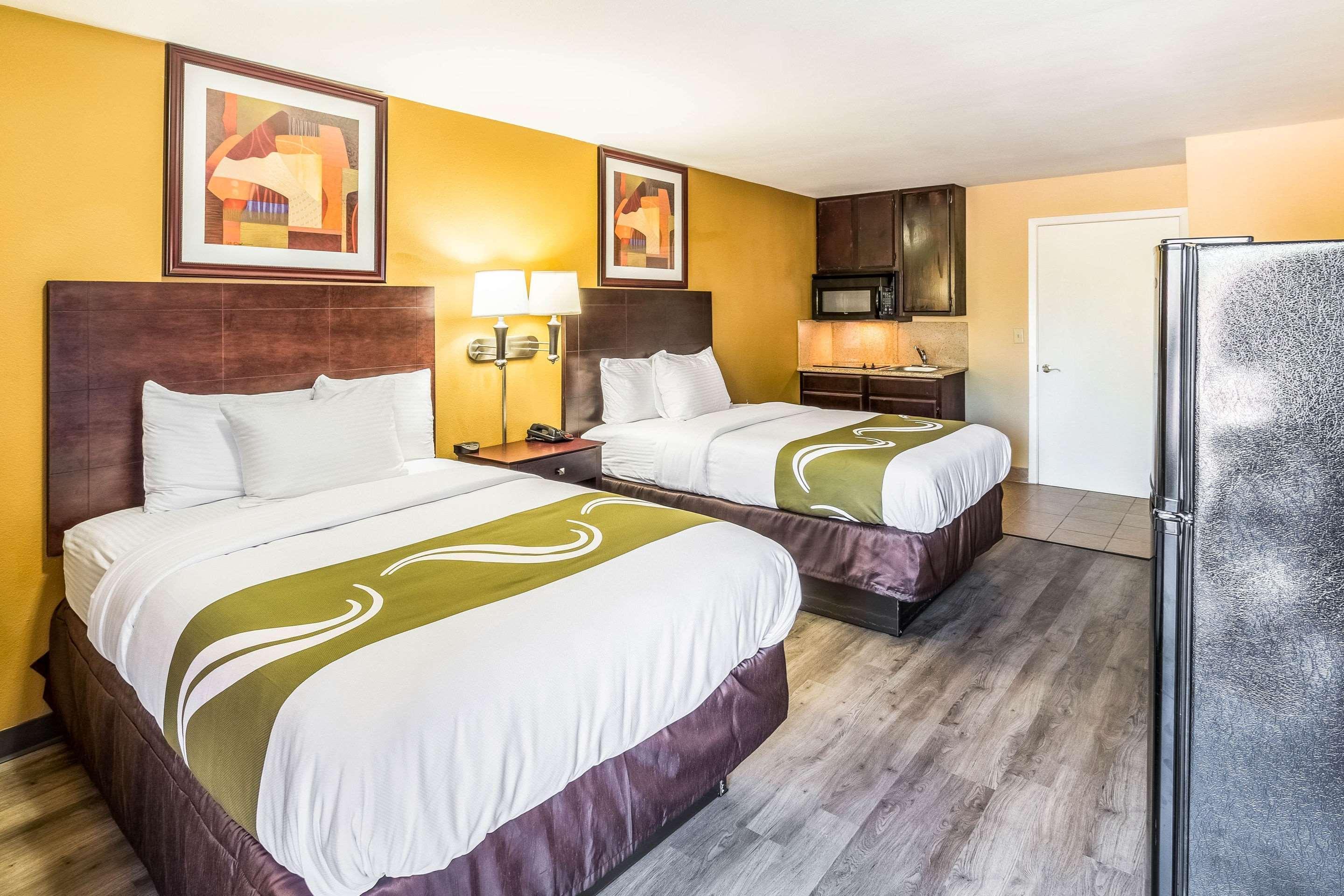 Quality Inn Корсикана Экстерьер фото