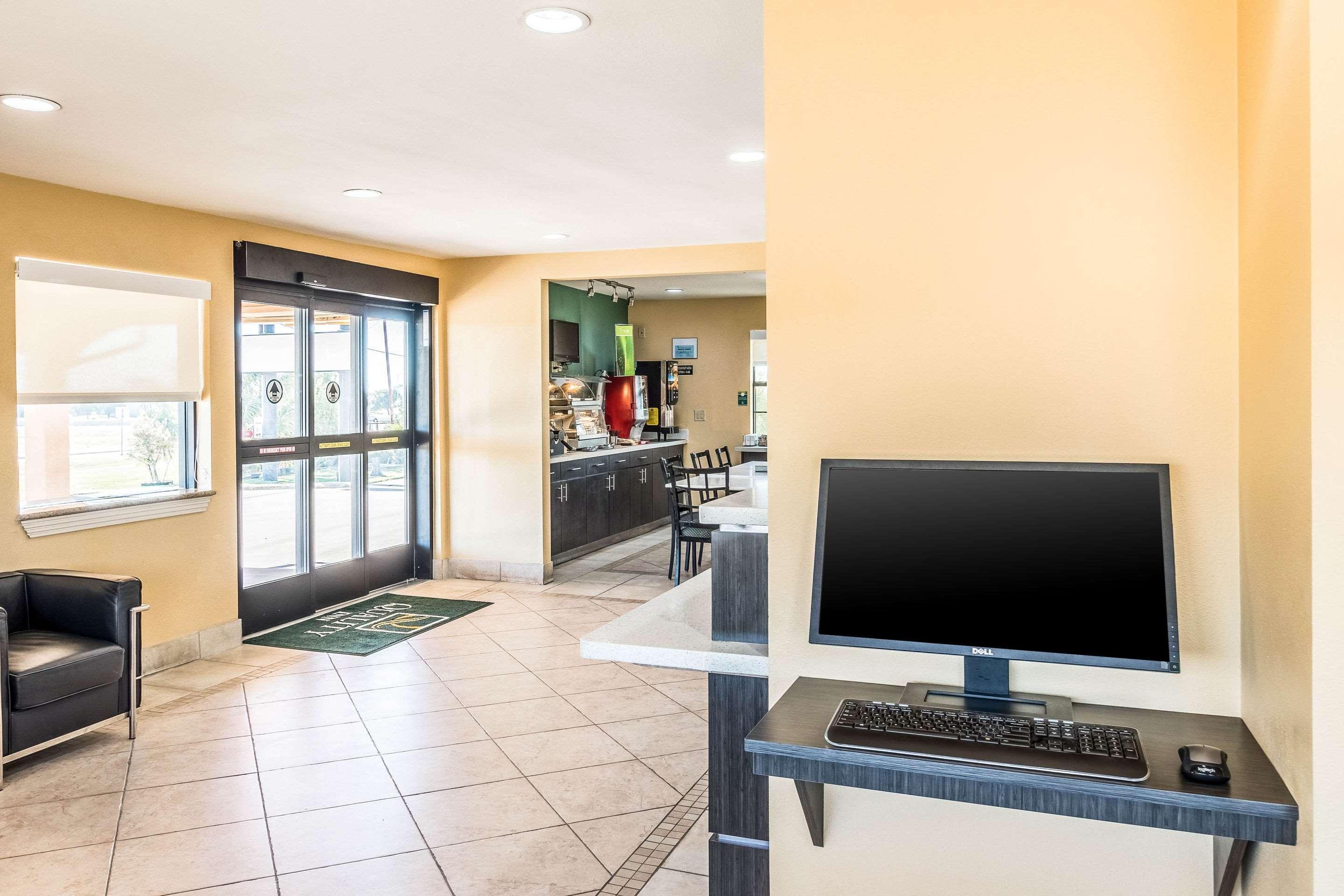 Quality Inn Корсикана Экстерьер фото